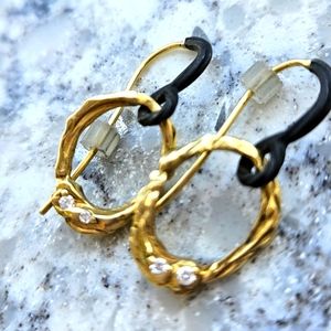 Sarah Graham 18kt gold and diamond earrings